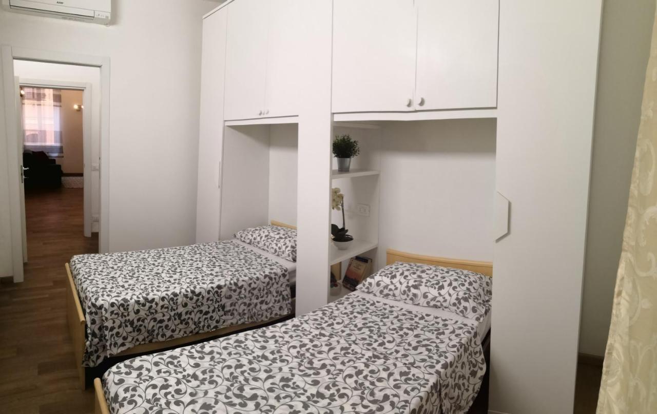 La Campanella Apartment โมดินา ภายนอก รูปภาพ